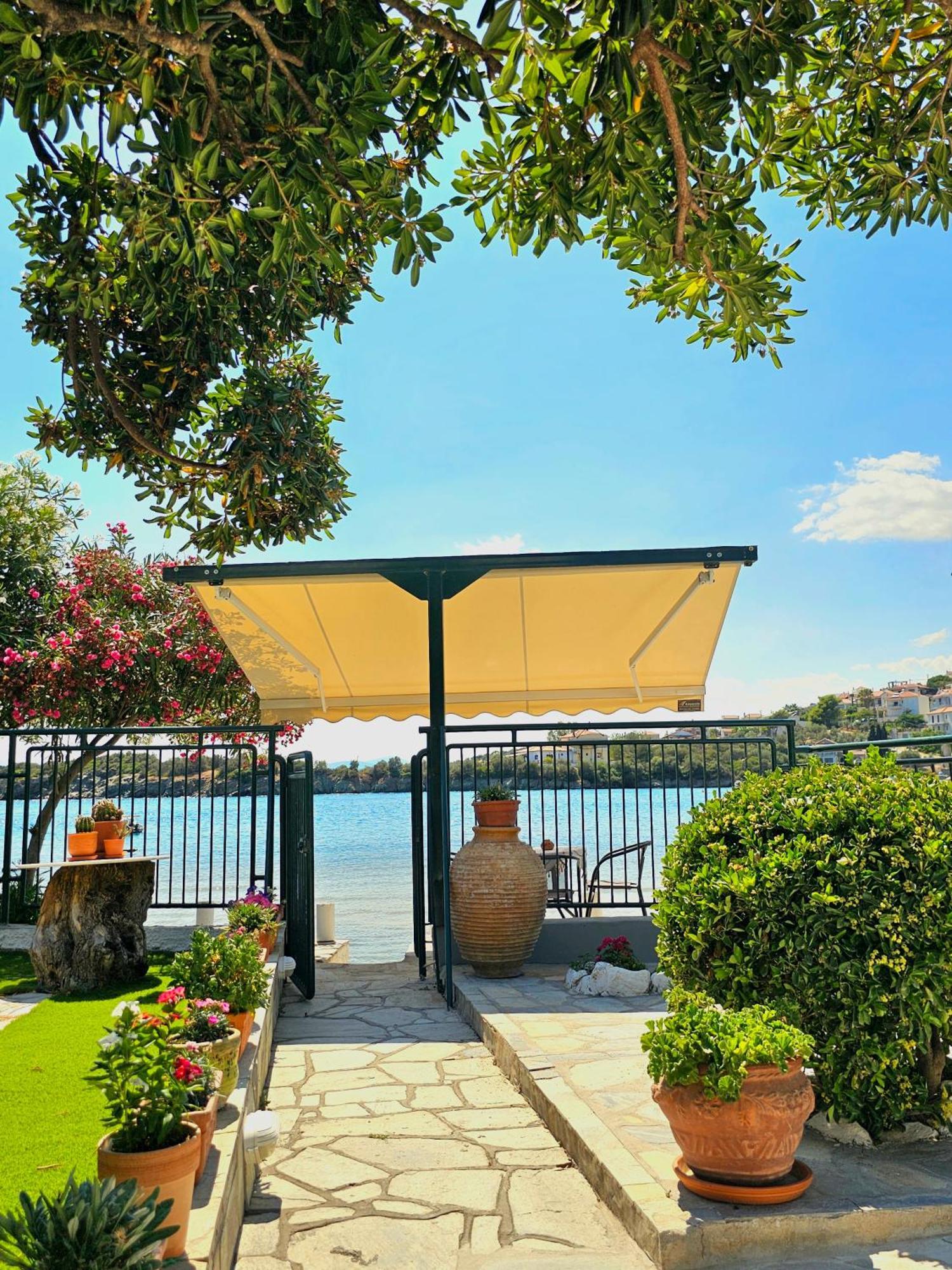 Villa Polianthi Seaside House Marathos  Exterior foto